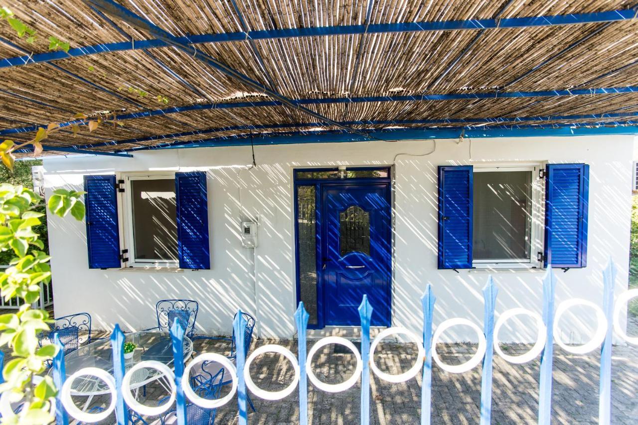 Blue White Apartments - Kefallonia Poolside Retreats Spartia  Luaran gambar