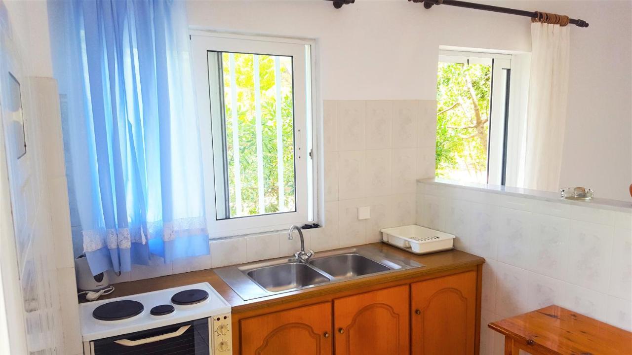 Blue White Apartments - Kefallonia Poolside Retreats Spartia  Luaran gambar