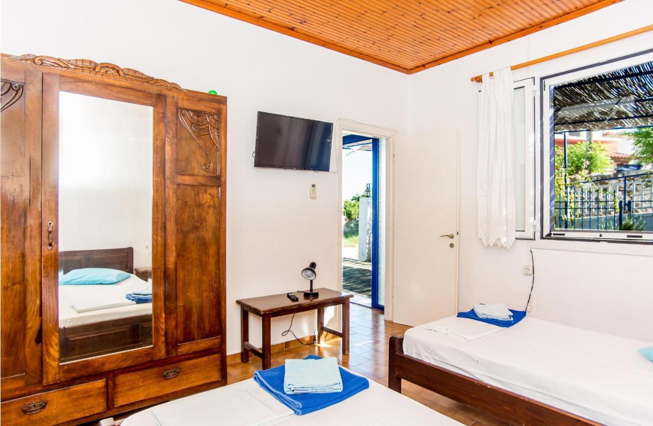Blue White Apartments - Kefallonia Poolside Retreats Spartia  Luaran gambar