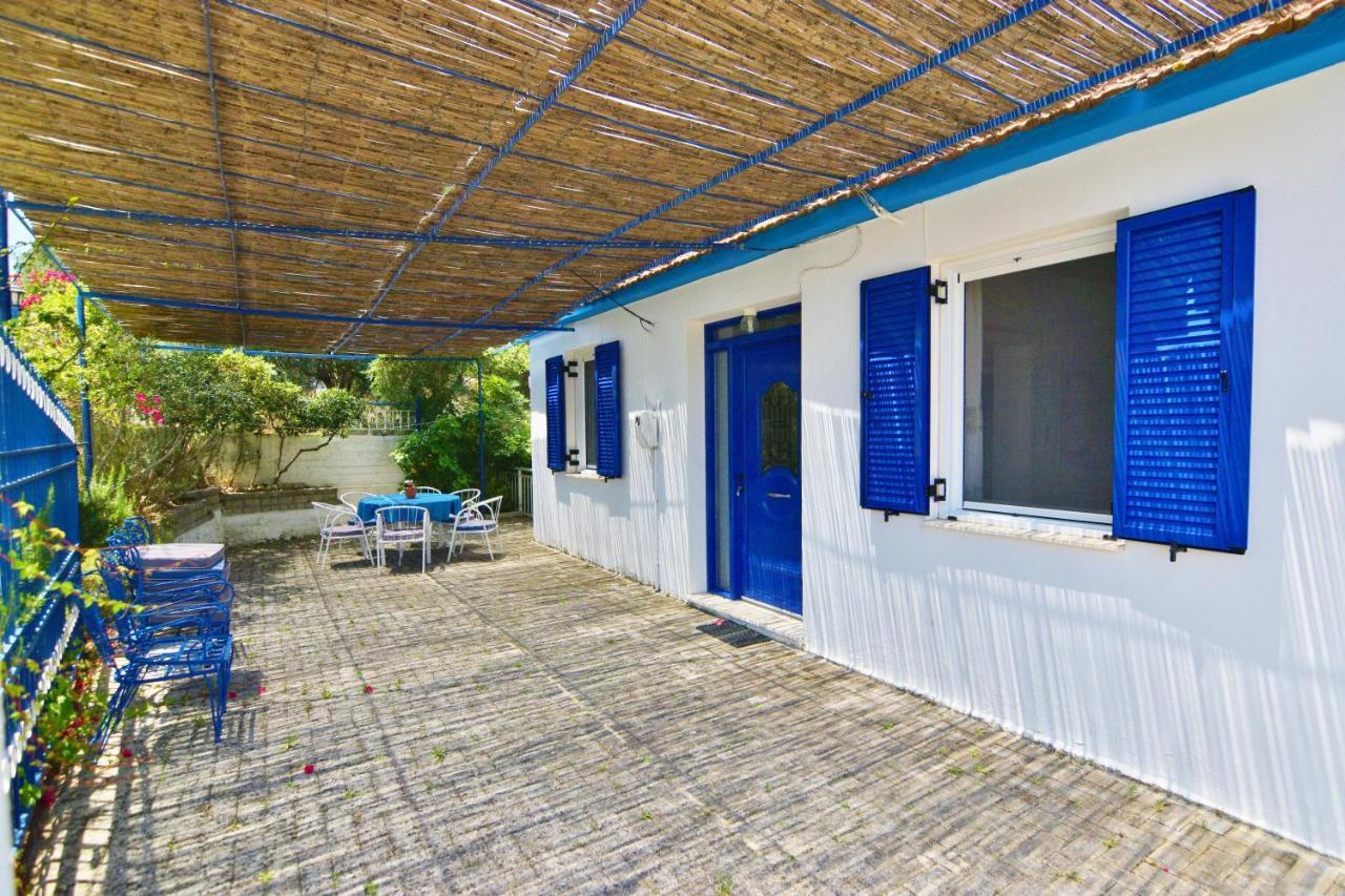 Blue White Apartments - Kefallonia Poolside Retreats Spartia  Luaran gambar