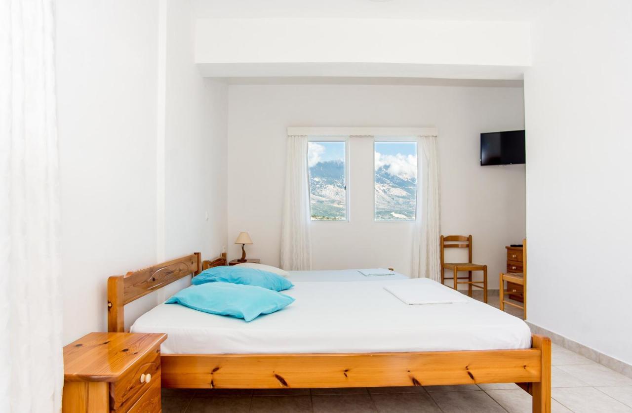 Blue White Apartments - Kefallonia Poolside Retreats Spartia  Luaran gambar