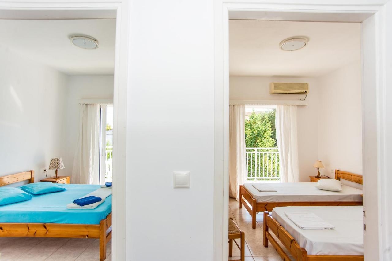 Blue White Apartments - Kefallonia Poolside Retreats Spartia  Luaran gambar