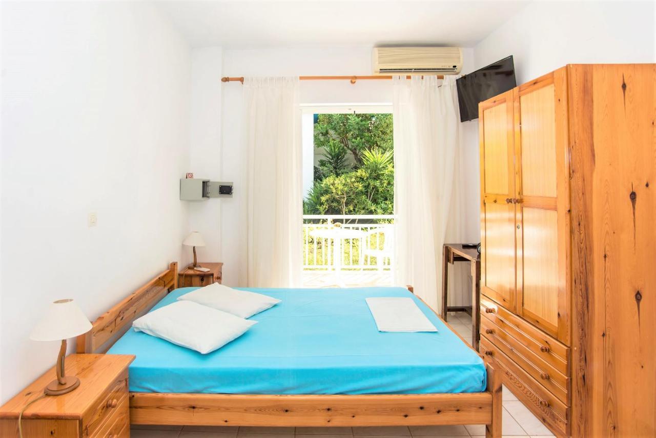 Blue White Apartments - Kefallonia Poolside Retreats Spartia  Luaran gambar