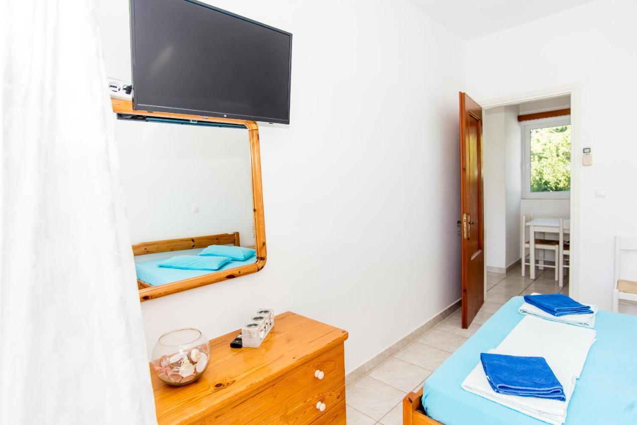 Blue White Apartments - Kefallonia Poolside Retreats Spartia  Luaran gambar